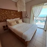 Sea & Castle View شقة *