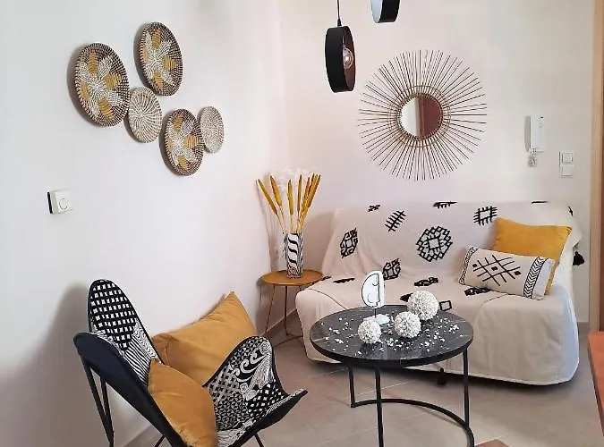 Sea & Castle View * Karystos (Evia)